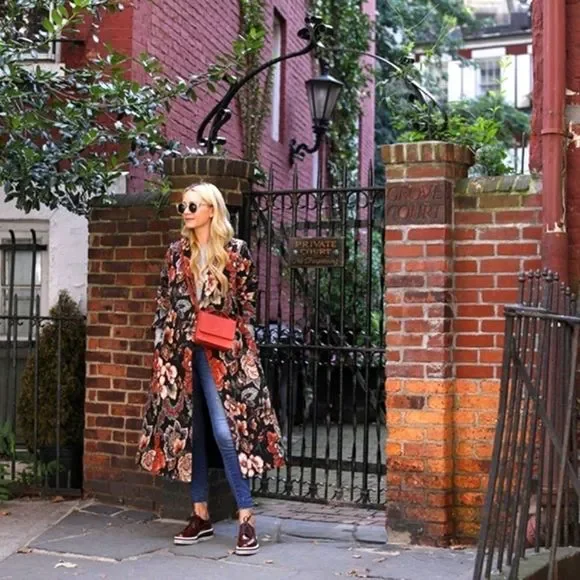 FEED "BLAIR" BAG IN BRICK RED BY EADIE BLAIR - Picture 2 of 8